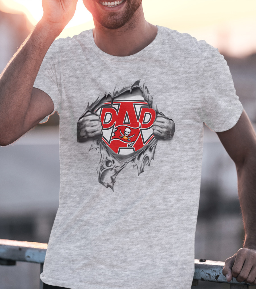 Super Dad Tampa Bay Buccaneers T-Shirt