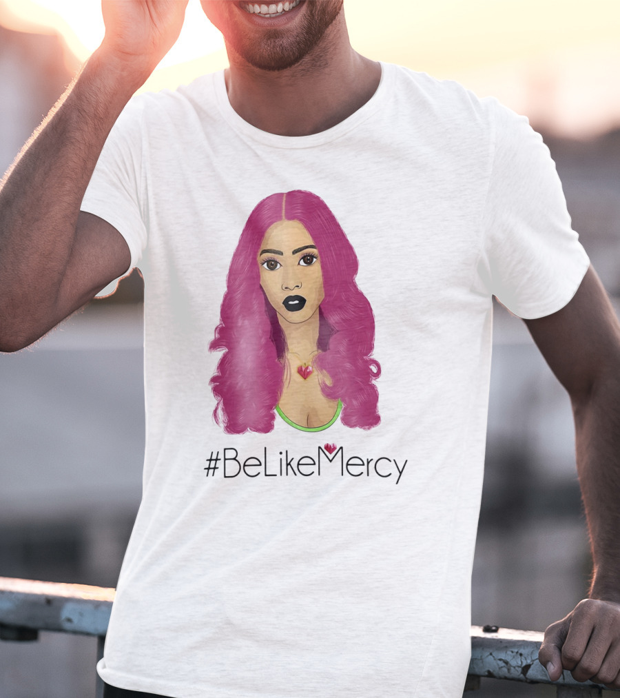 BeLikeMercy Pink Hair Black Lips Heart Necklace T-Shirt