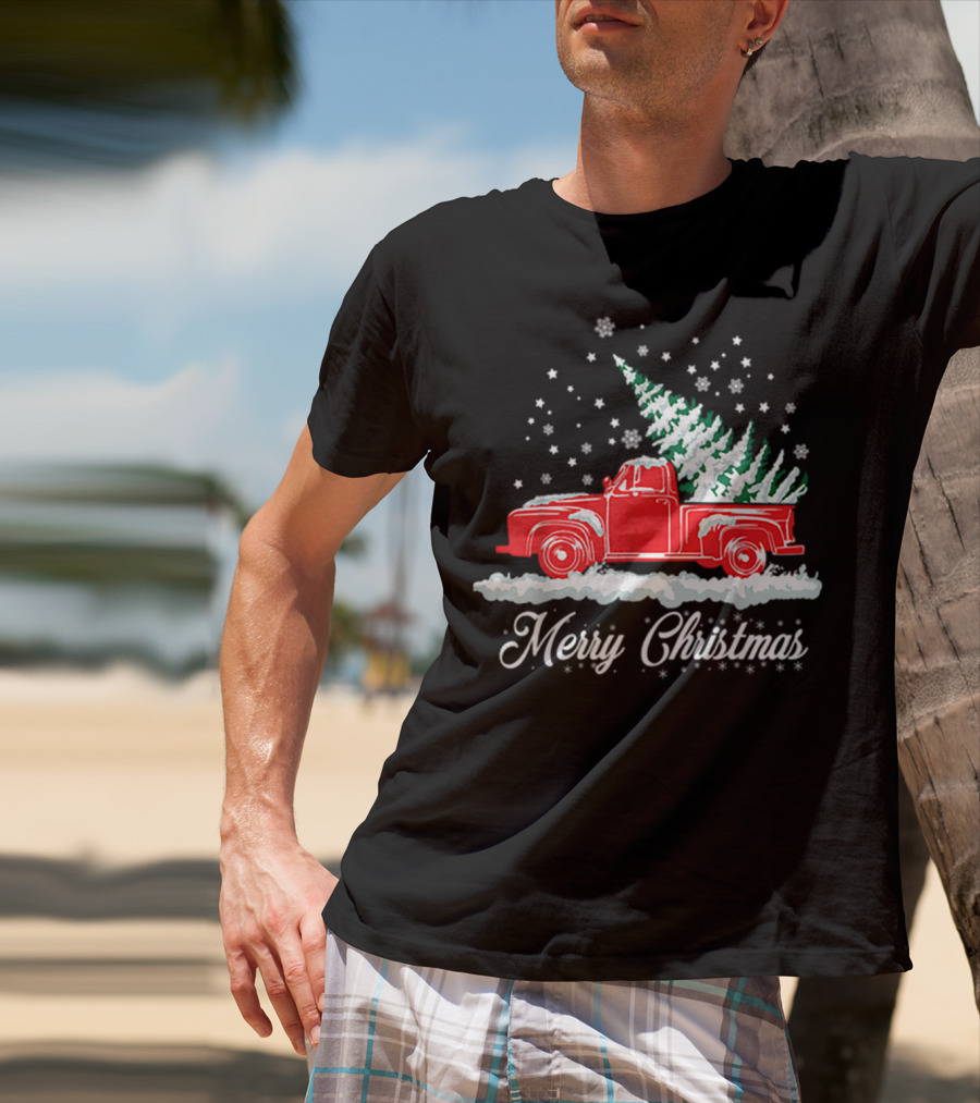 Merry Christmas Classic Old Red Truck With XMAS Tree Snowflakes T-Shirt