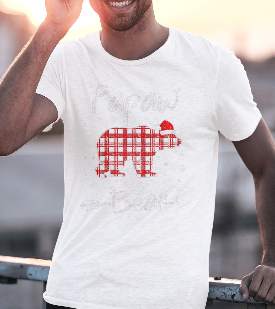 Papaw Bear Red Plaid Santa Hat Winter Holiday Plaid Bear T-Shirt