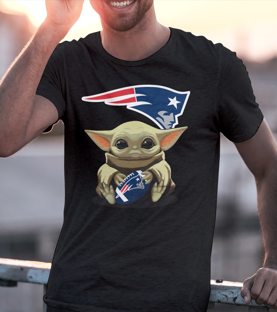 Yoda Baby Patriots Football Star Wars Crossover T-Shirt