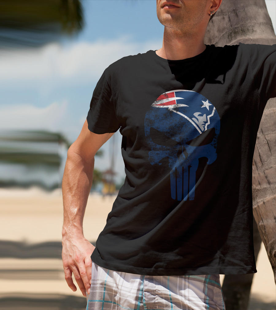 New England Patriots Skull Punisher Logo Fusion T-Shirt