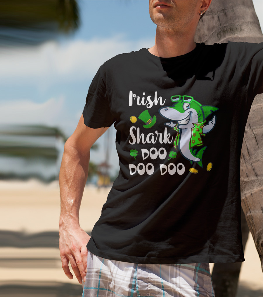 Irish Shark Doo Doo Doo St Patrick Day Leprechaun Hat Coins Shamrock T-Shirt