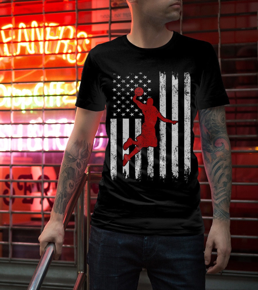 Proud American Basketball Vintage Flag Dunking T-Shirt