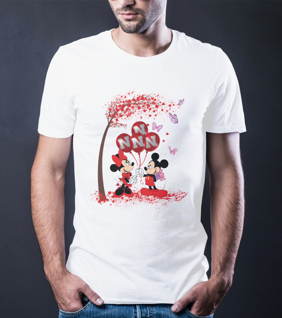 Ncaa Nebraska Cornhuskers Mickey Minnie Balloons Butterflies T-Shirt