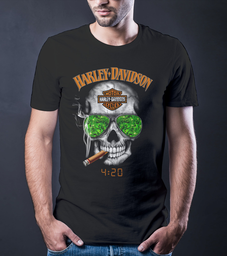 Harley Davidson Skull 4:20 With Cigar And Green Leaf Sunglasses T-Shirt