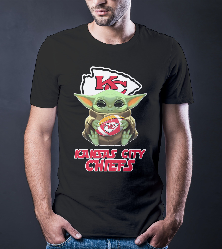 Kansas City Chiefs Baby Yoda Football T-Shirt