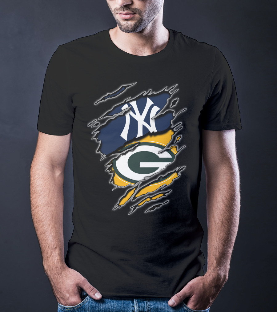 New York Yankees Green Bay Packers Fan Cross-Logo T-Shirt