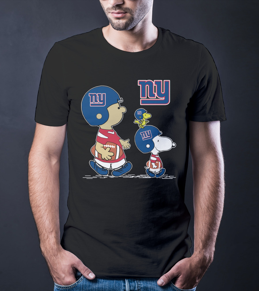 NY Giants Peanuts Snoopy And Woodstock Football T-Shirt