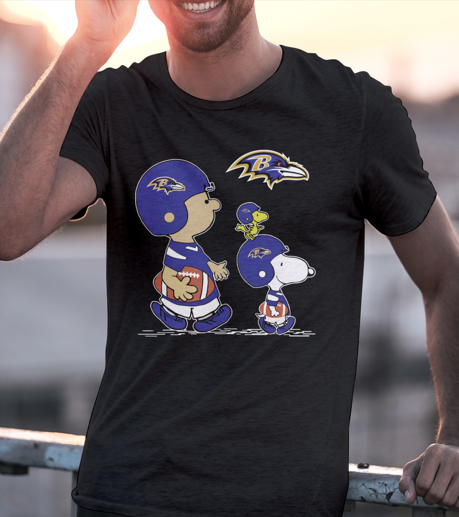Baltimore Ravens Peanuts Snoopy Woodstock Football Team T-Shirt