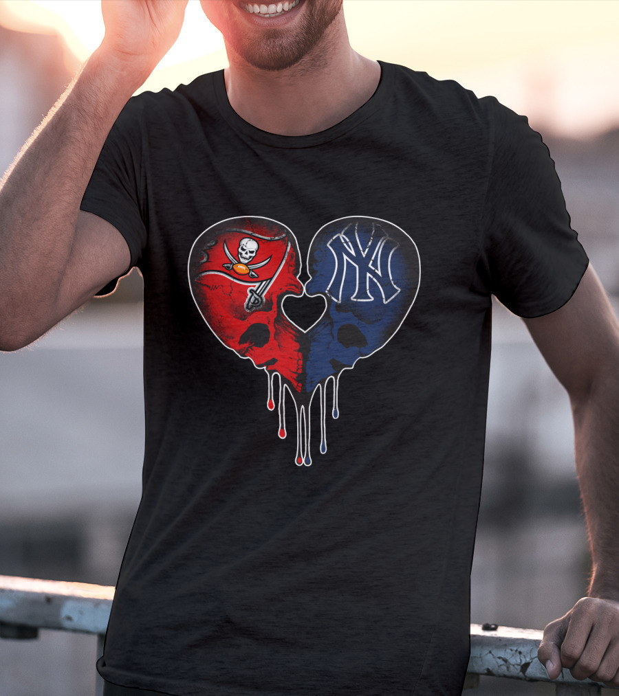 Buccaneers Yankees Skull Heart Fusion T-Shirt