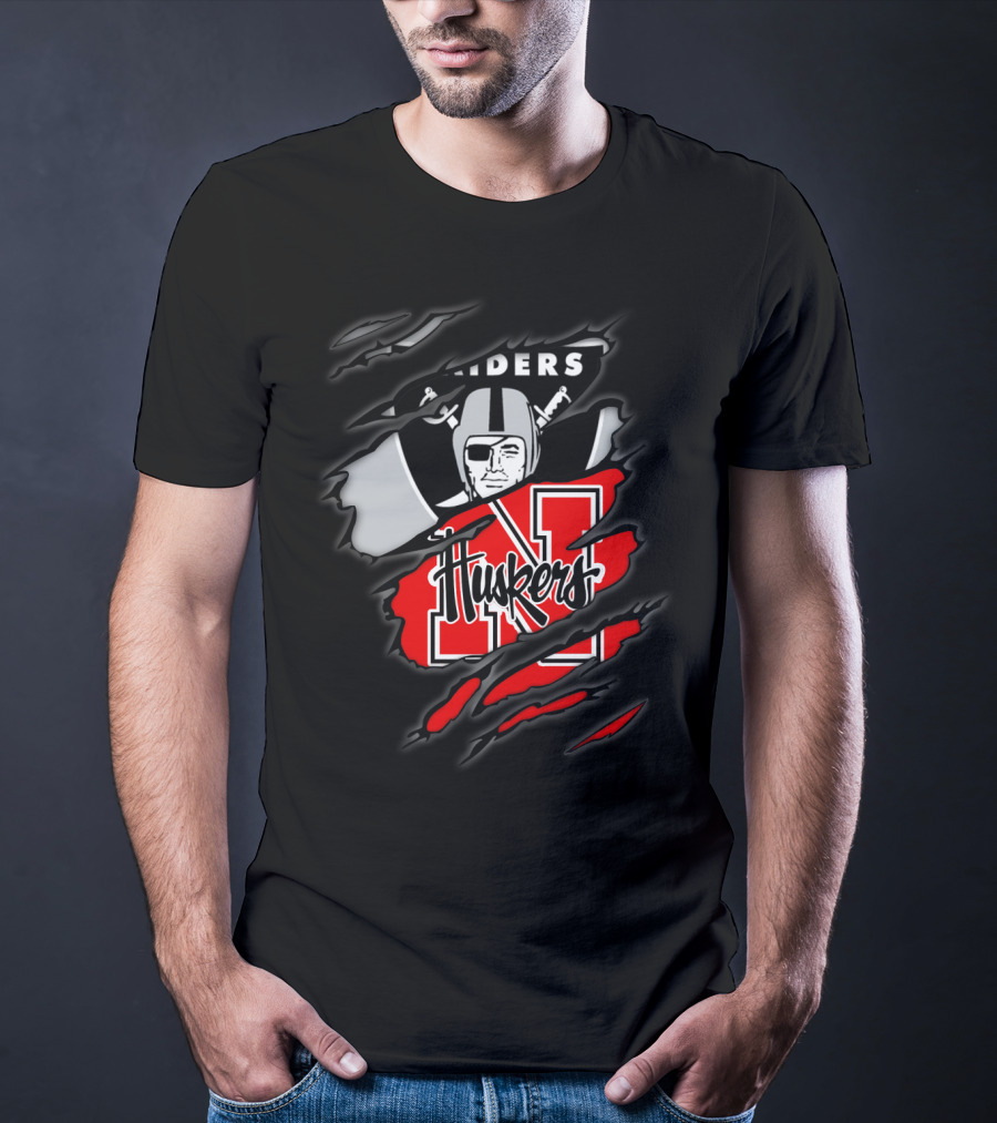 Raiders Huskers Torn Fusion T-Shirt