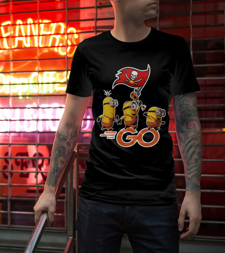 Buccaneers Minions GO Flag Football Skulls T-Shirt