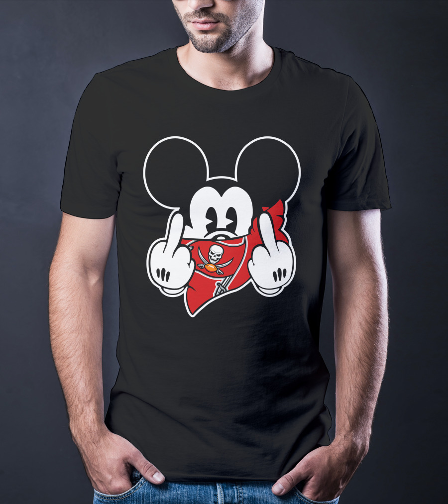 Mickey Mirroring Buccaneers' Bold Salute T-Shirt