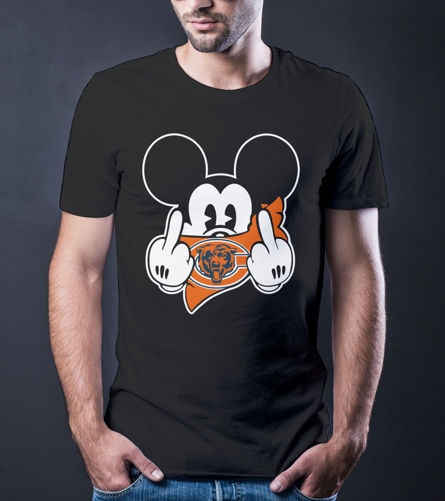 Mickey Mouse Chicago Bears Gesture T-Shirt