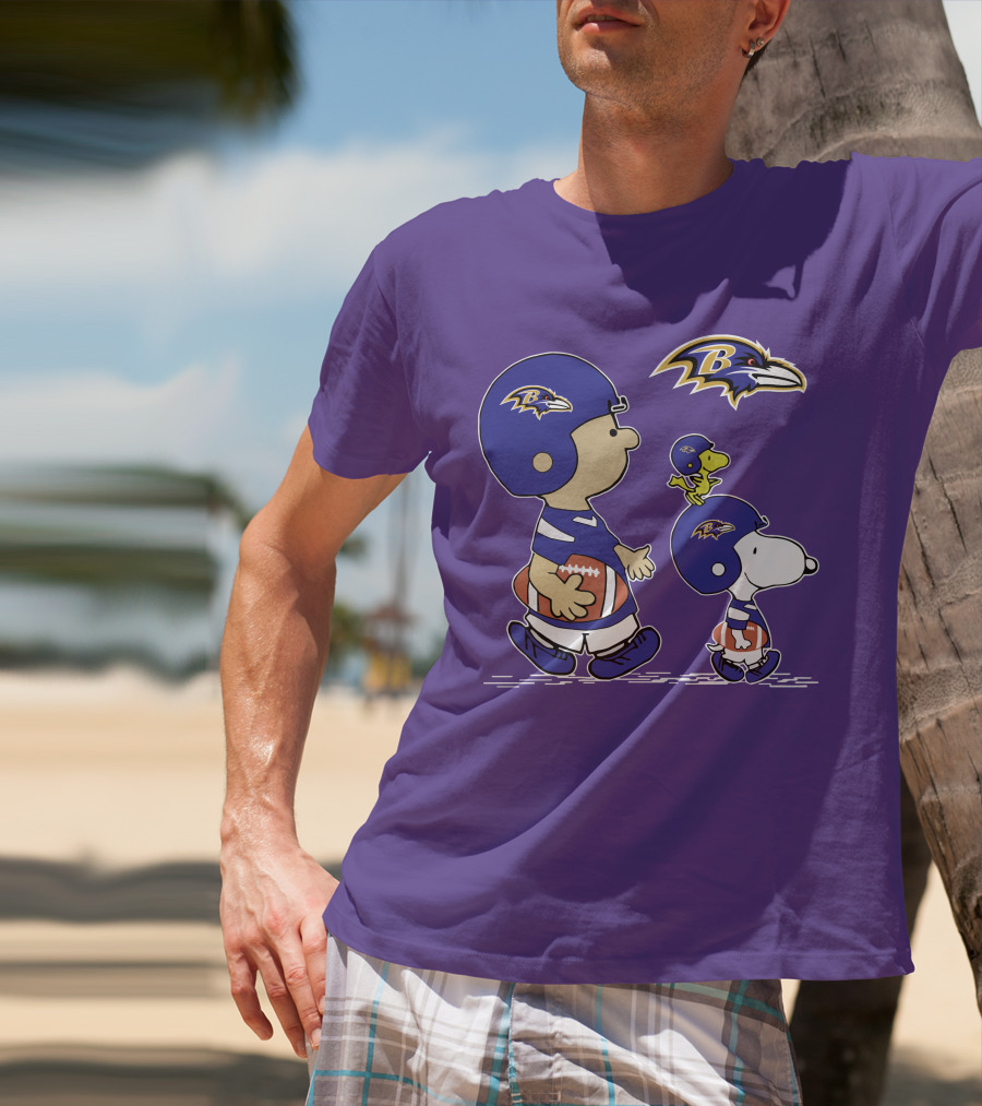Baltimore Ravens Peanuts Snoopy And Woodstock Football T-Shirt