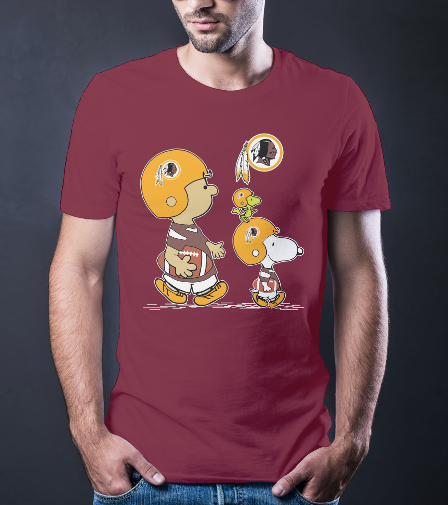 Redskins Snoopy Football Team Helmet Charlie Brown Woodstock T-Shirt