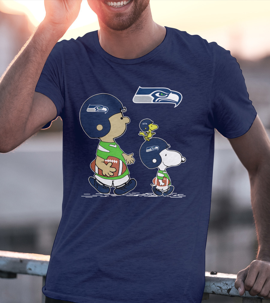 Seahawks Snoopy Football Helmet Friends With Football T-Shirt