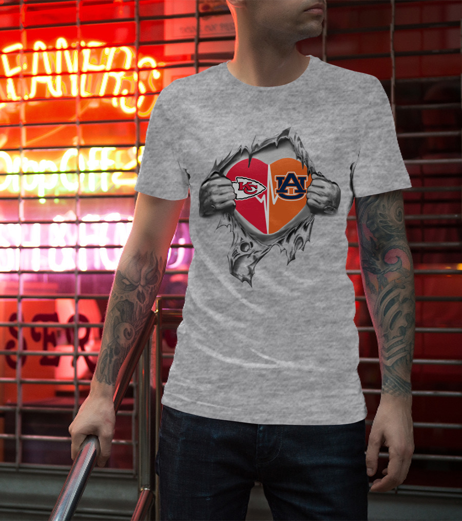 Kansas City Chiefs Auburn Tigers Heart Ripped Design Chiefs Its In My Heart T-Shirt