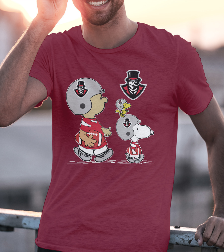 Austin Peay Governor Mascot With Snoopy And Woodstock Football Helmets T-Shirt