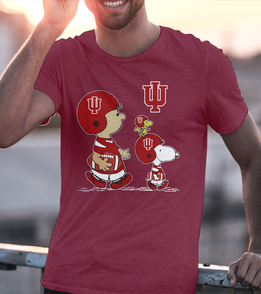 Indiana Hoosiers Snoopy And Woodstock Football Players T-Shirt