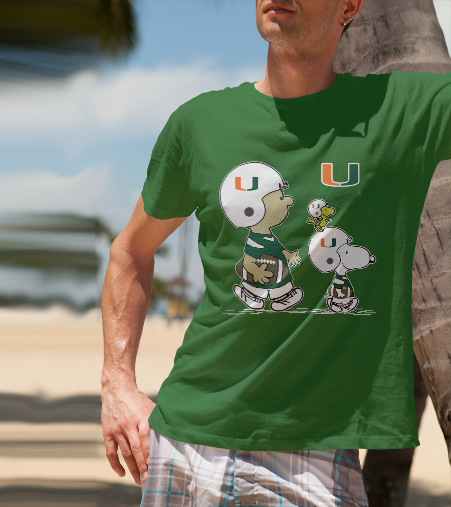 Miami Hurricanes Snoopy And Woodstock Football Helmets Peanuts Comic T-Shirt
