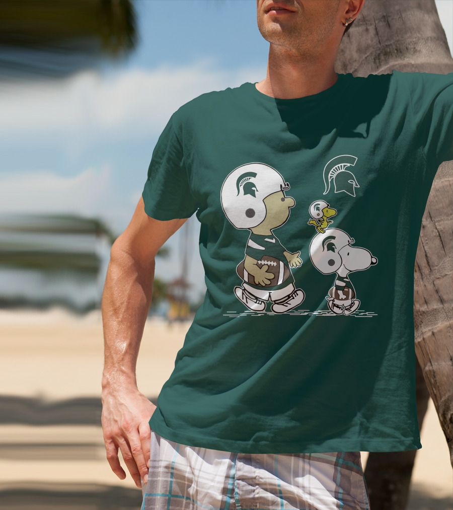Michigan State Spartans Snoopy And Woodstock Football Gear T-Shirt