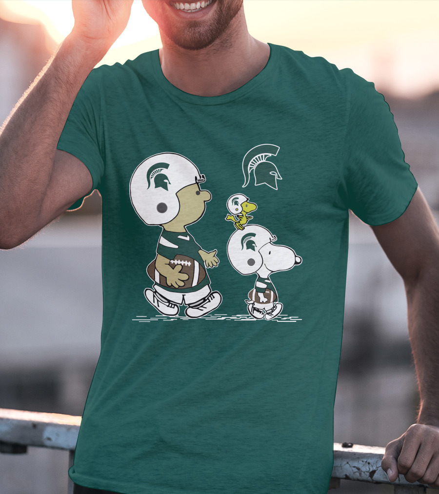 Michigan State Spartans Snoopy And Woodstock Football Gear T-Shirt