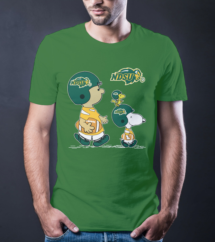 NDSU Snoopy And Woodstock Football Pee Wee Herman T-Shirt