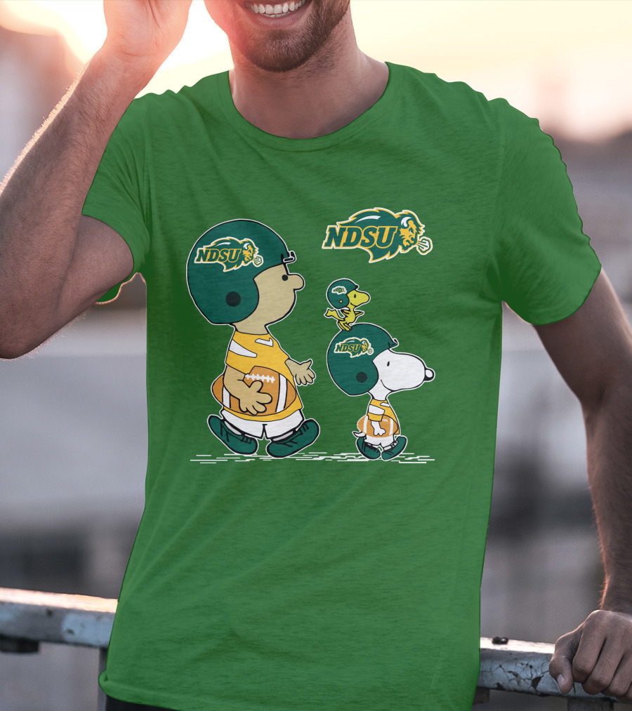 NDSU Snoopy And Woodstock Football Pee Wee Herman T-Shirt