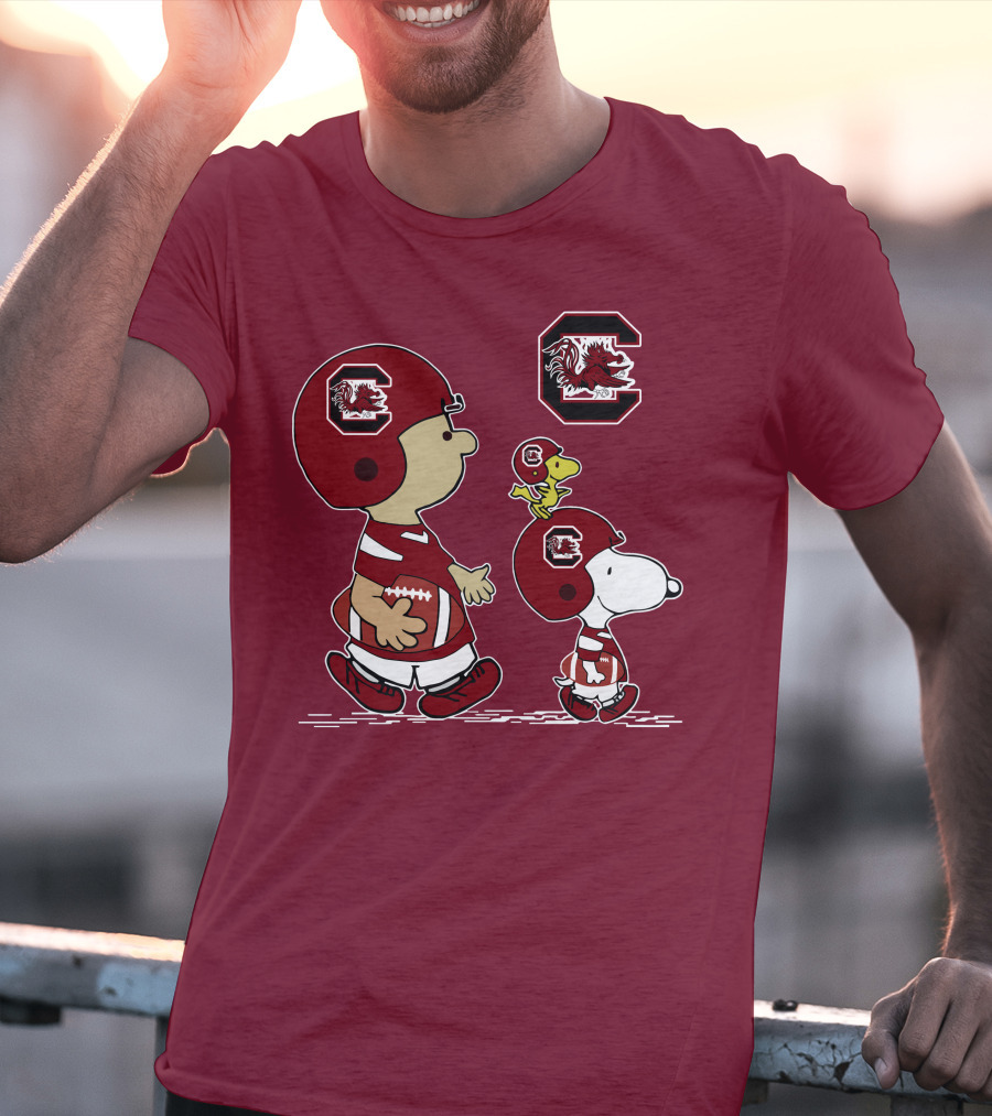 South Carolina Gamecocks Snoopy Football Peanuts Characters T-Shirt