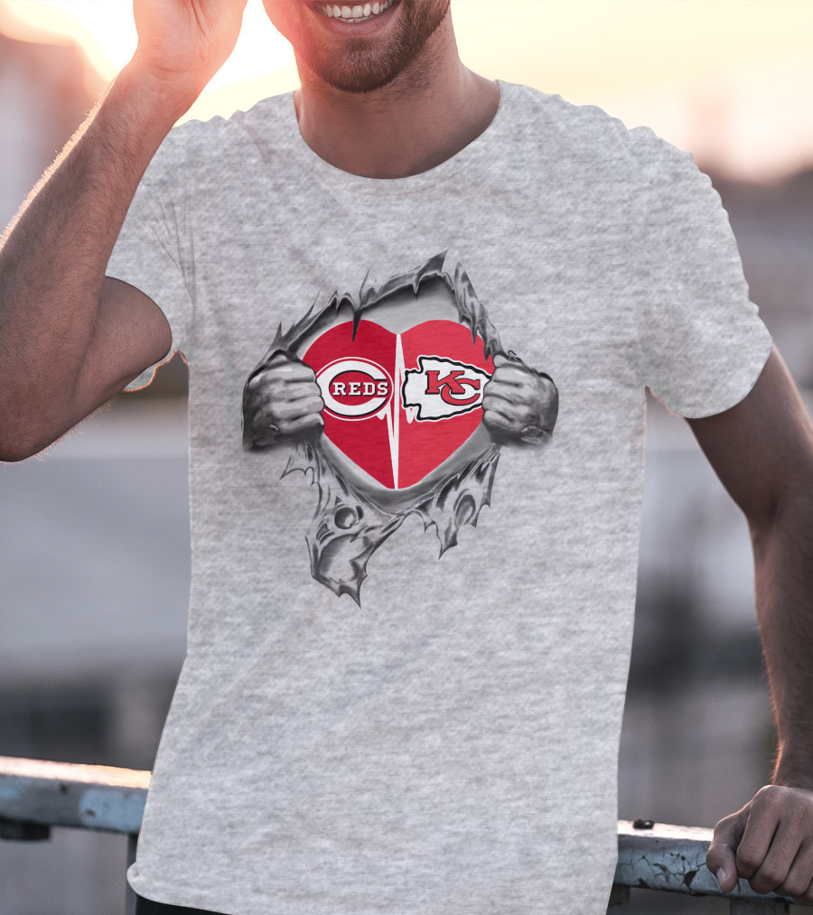 Cincinnati Reds Kansas City Chiefs Heart Tearing T-Shirt
