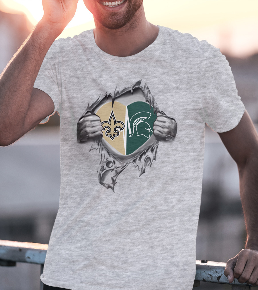Saints Fleur-de-Lis And Spartans Helmet Split Heart T-Shirt