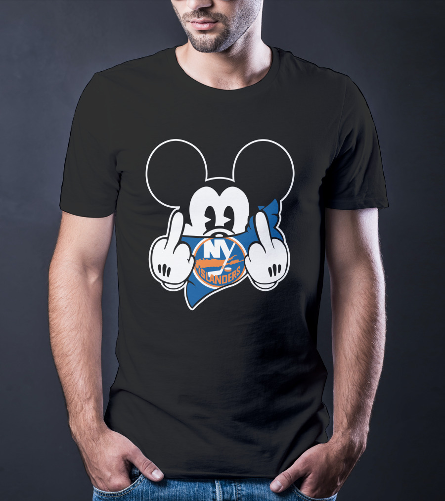 NY Islanders Mickey Mouse Playful Pose T-Shirt