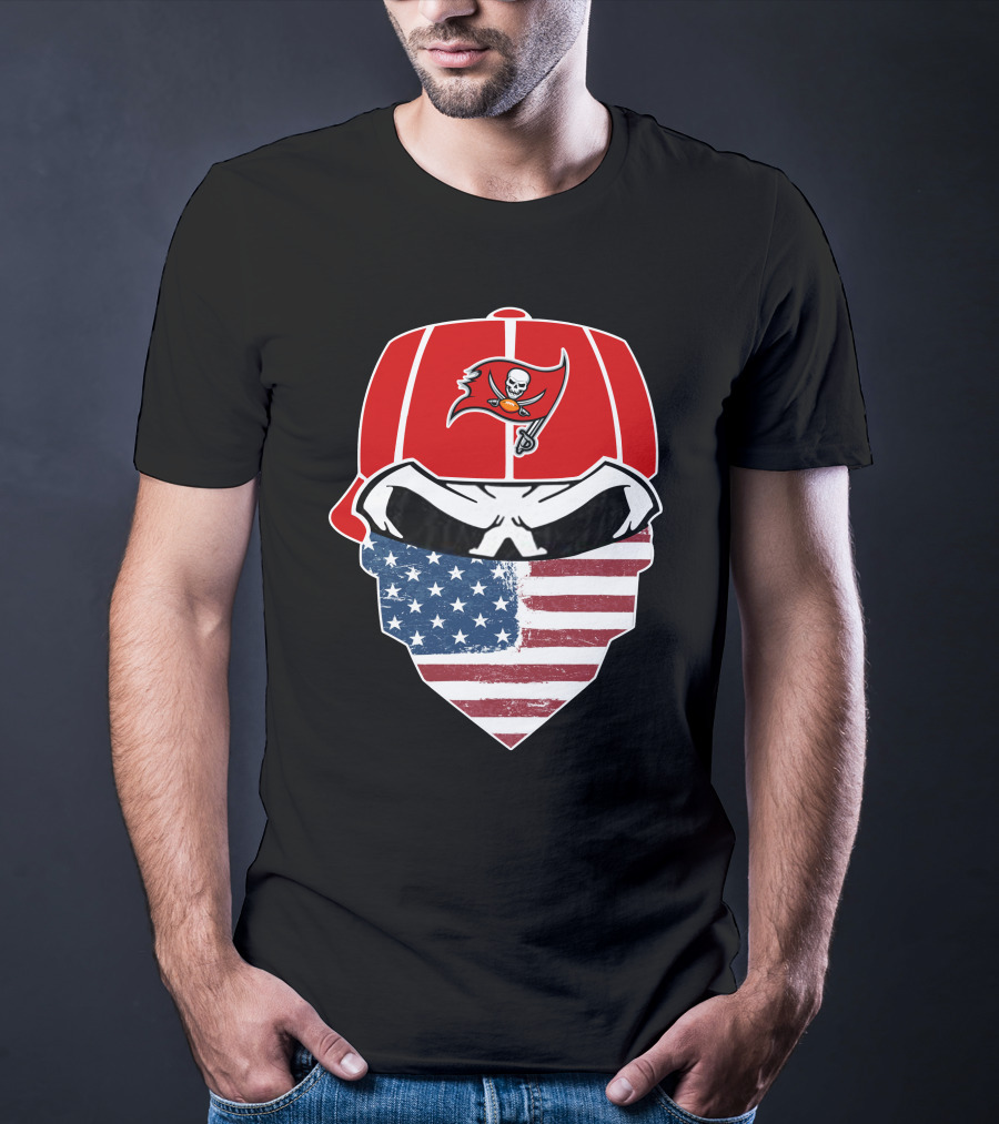 Buccaneers Skull Bandana American Flag Mask T-Shirt