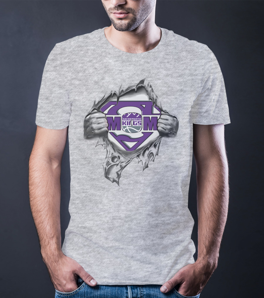 Sacramento Kings Super Mom Logo Torn Effect T-Shirt
