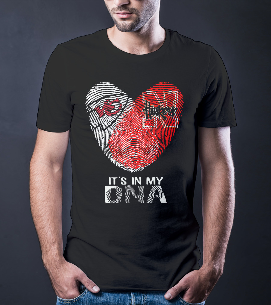 Chiefs Huskers It's In My Dna Fingerprint Heart T-Shirt
