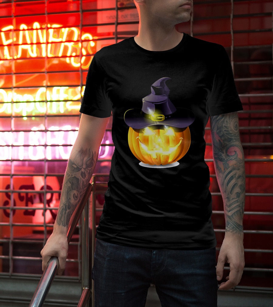 Halloween Pumpkin With Witch Hat And Glowing Smile T-Shirt