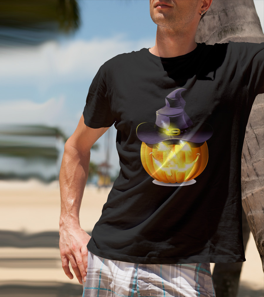 Halloween Pumpkin With Witch Hat And Glowing Smile T-Shirt
