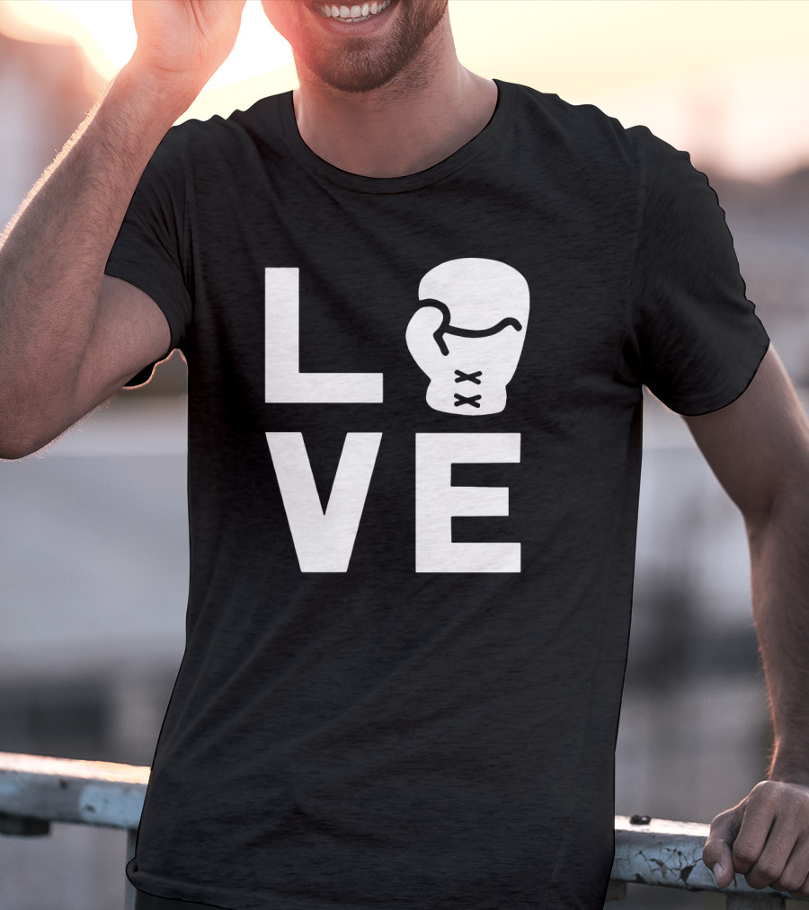 Love Boxing Glove Cool Boxer Iconic Sports T-Shirt
