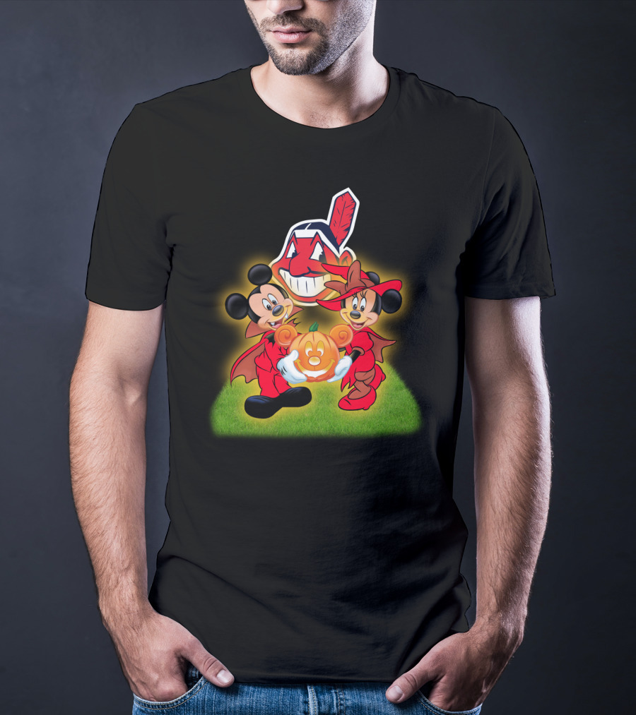 Mickey Minnie Halloween Cleveland Indians Pumpkin T-Shirt