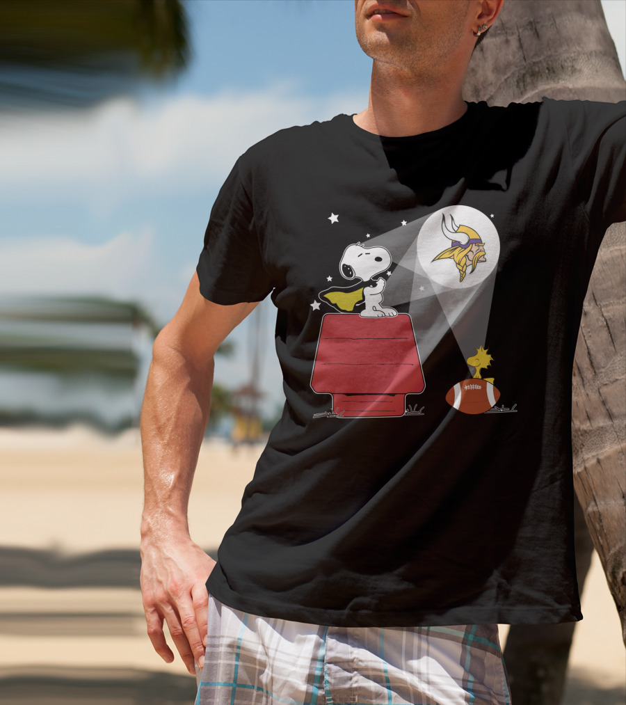 Snoopy Minnesota Vikings Fan Spotlight With Woodstock And Football T-Shirt
