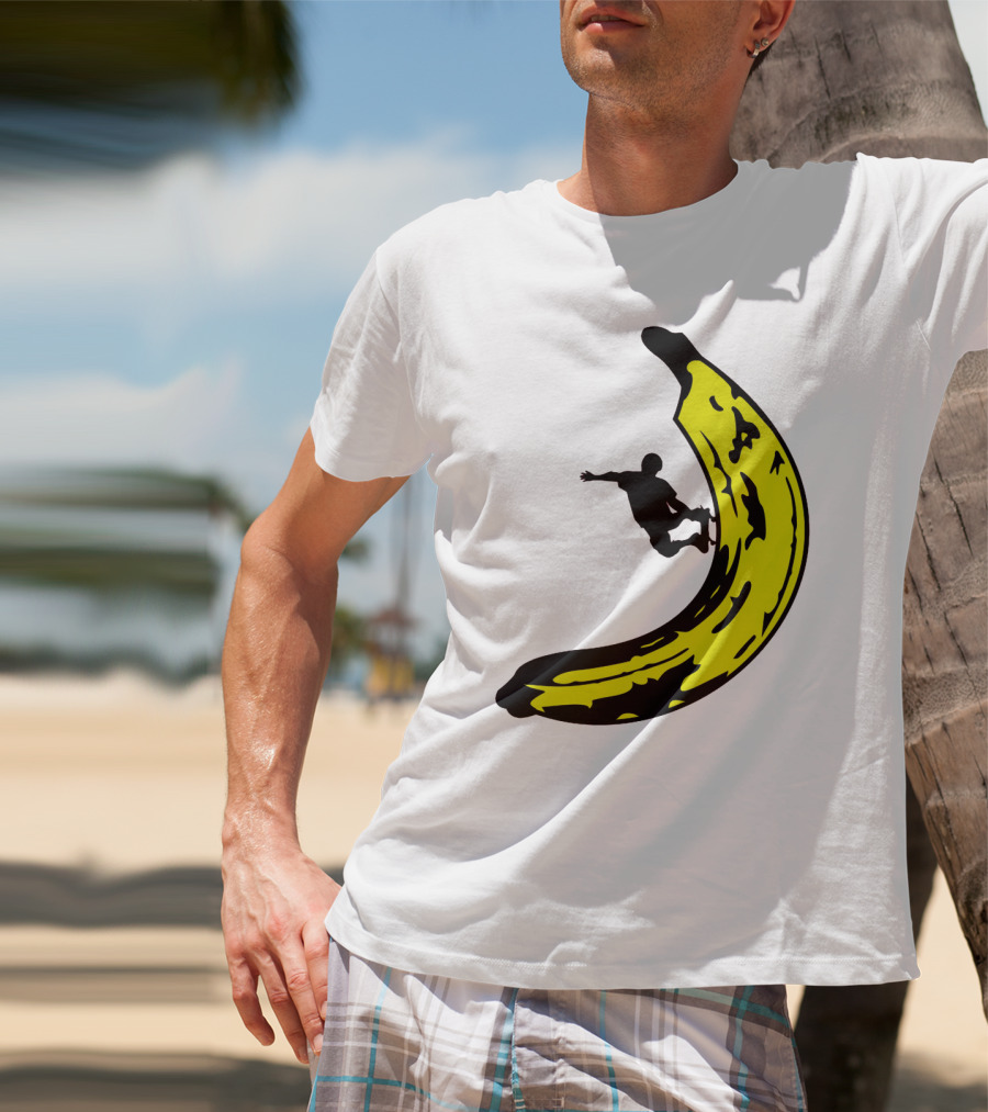 Banana Shaped Skateboard Ramp With Silhouette Skater Jumping T-Shirt