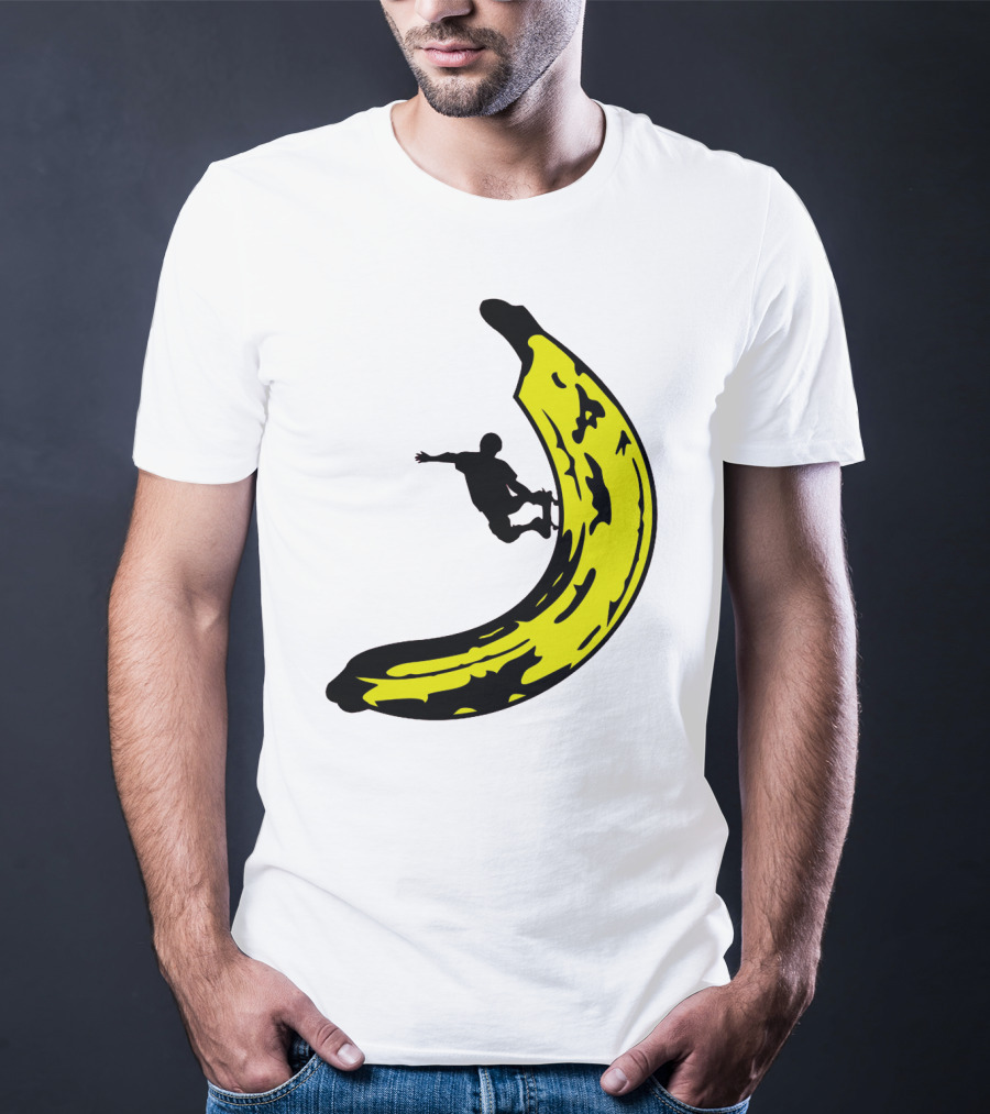 Banana Shaped Skateboard Ramp With Silhouette Skater Jumping T-Shirt