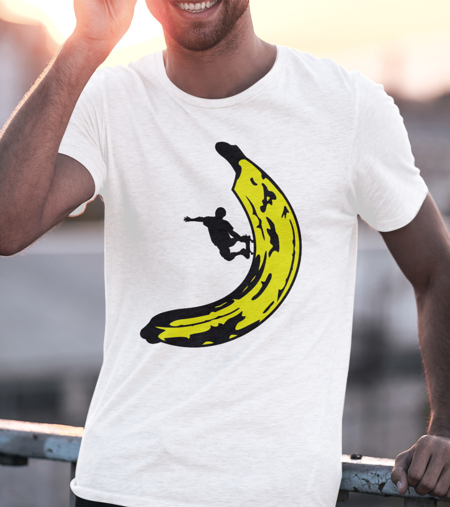Banana Shaped Skateboard Ramp With Silhouette Skater Jumping T-Shirt
