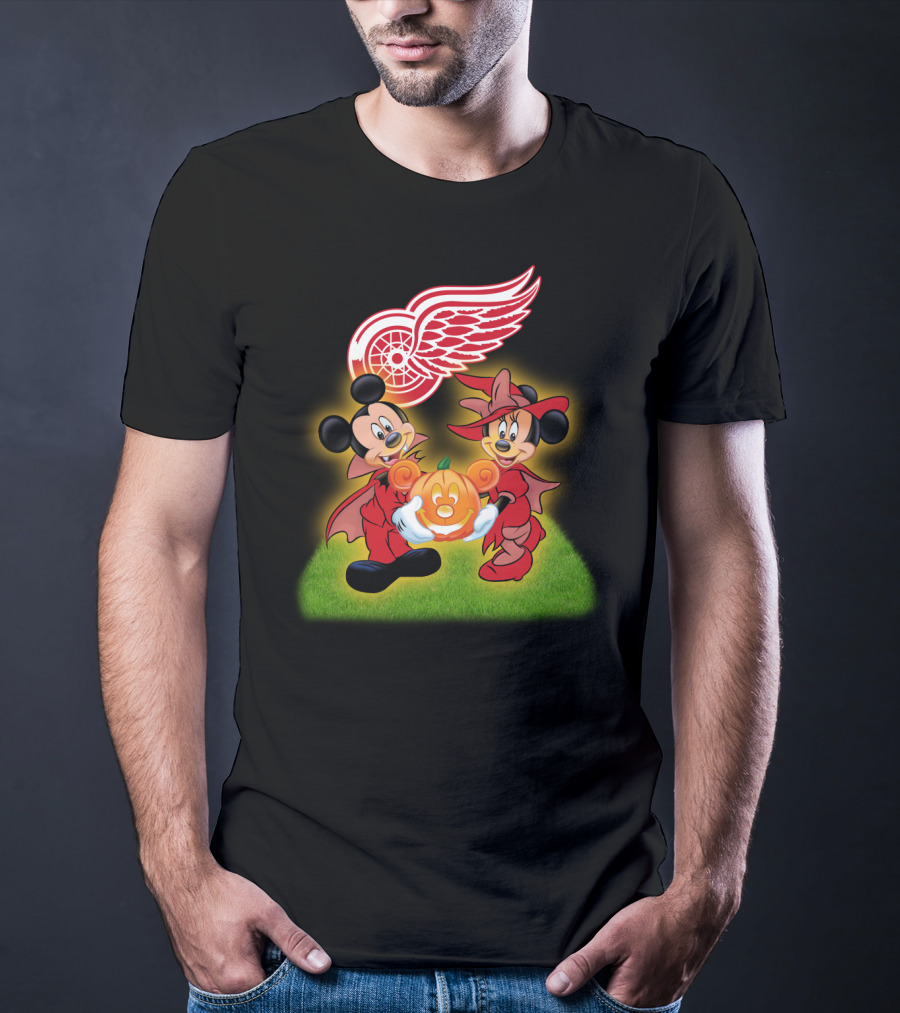Detroit Red Wings Mickey And Minnie Halloween Pumpkin T-Shirt