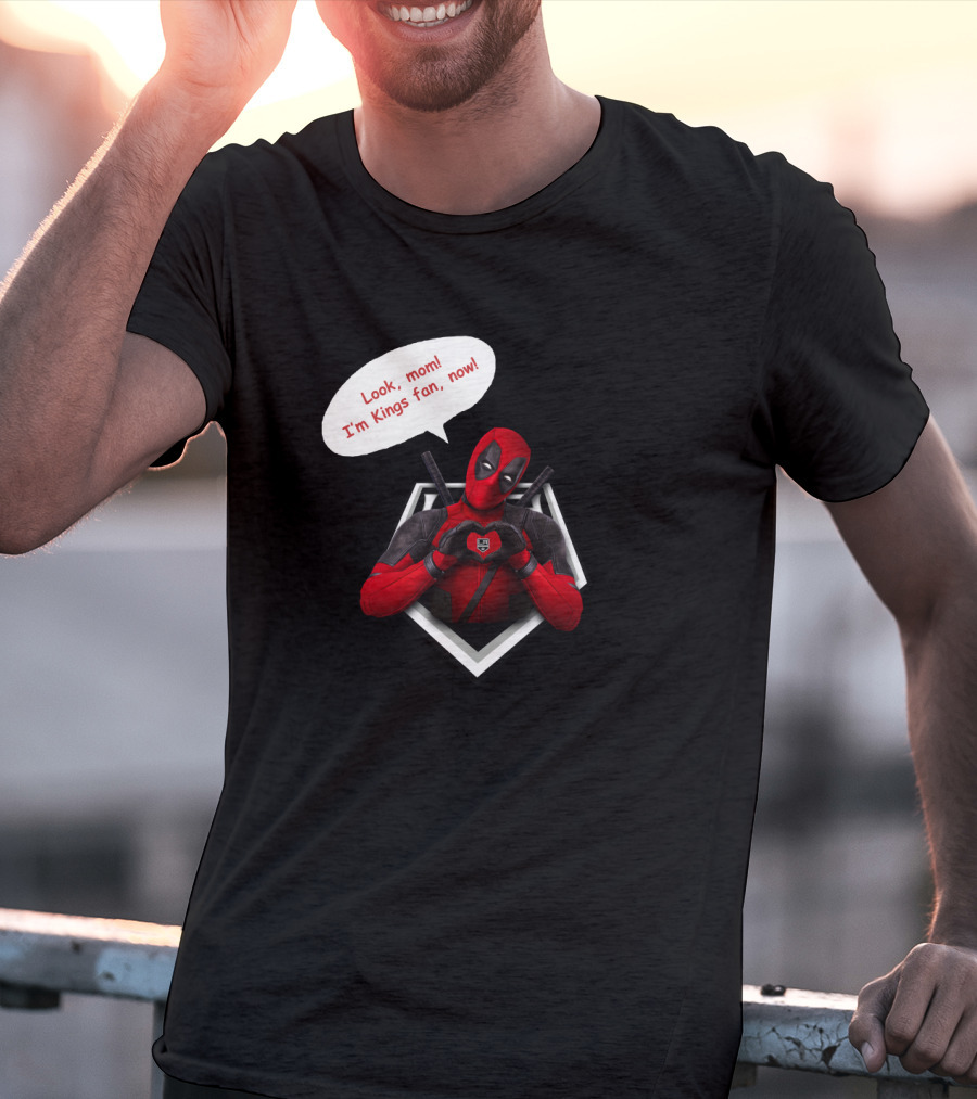 Deadpool LA Kings Fan Comic Style Humor Look, Mom I'm Kings Fan, Now T-Shirt