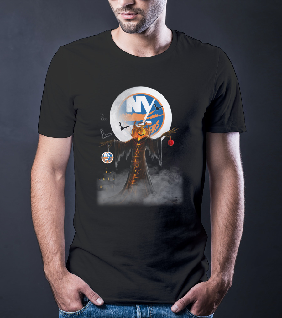 Halloween New York Islanders Pumpkin Moon Bats Spooky Scene T-Shirt