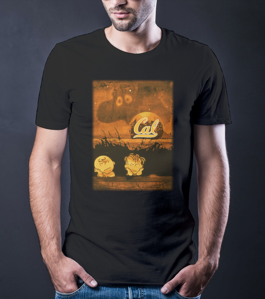 Cal Halloween Football With Charlie Brown And Linus Great Pumpkin T-Shirt
