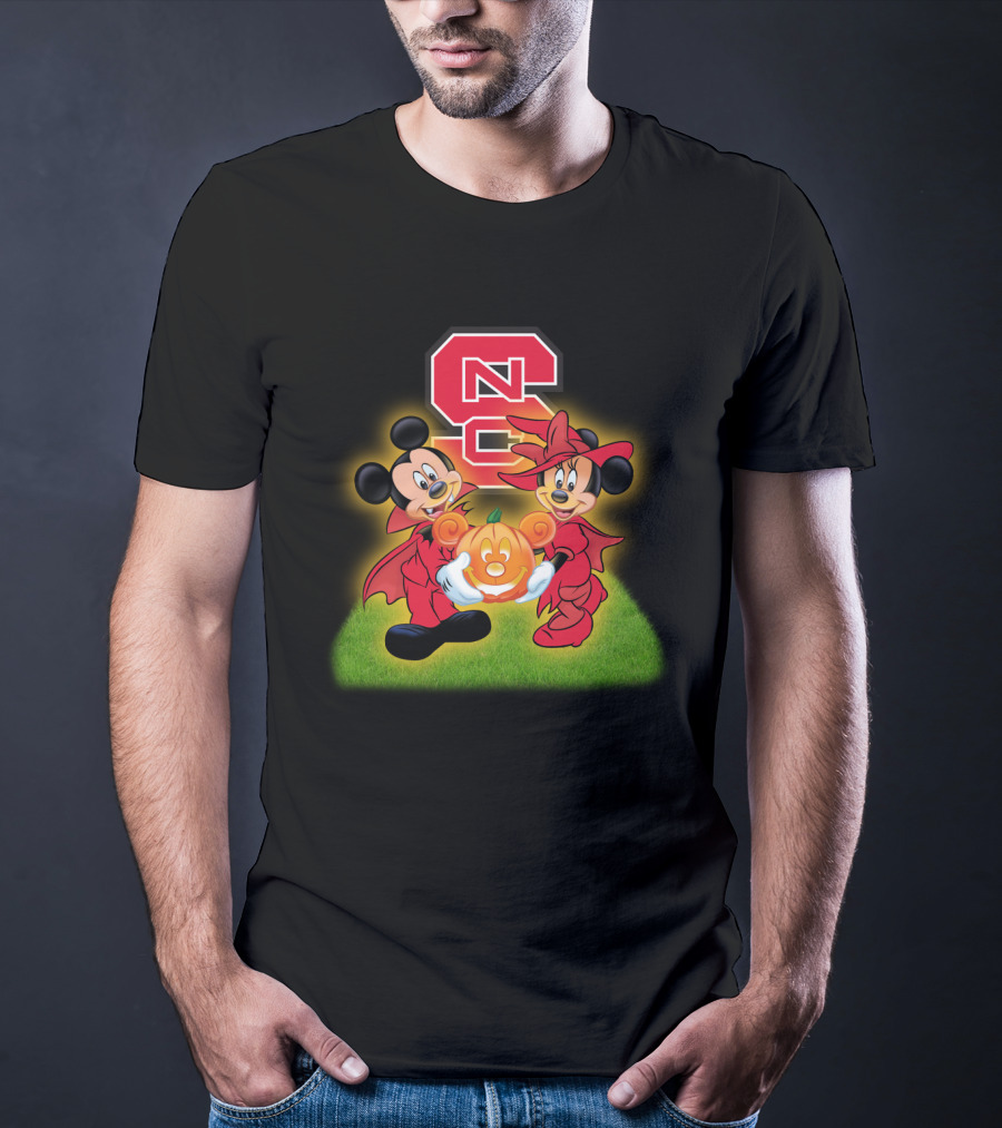 Nc State Wolfpack Halloween Football Mickey Minnie Pumpkin T-Shirt
